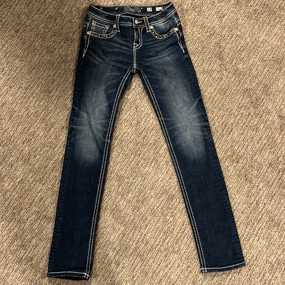Miss Me skinny jeans.